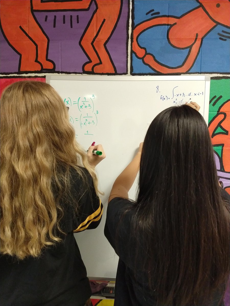 StMattsMath's tweet photo. Reviewing some math - vertically - on our new rolling whiteboards! #admirethetiger #ocsbMath @StMatthewOCSB https://t.co/BTmZLtQE4I
