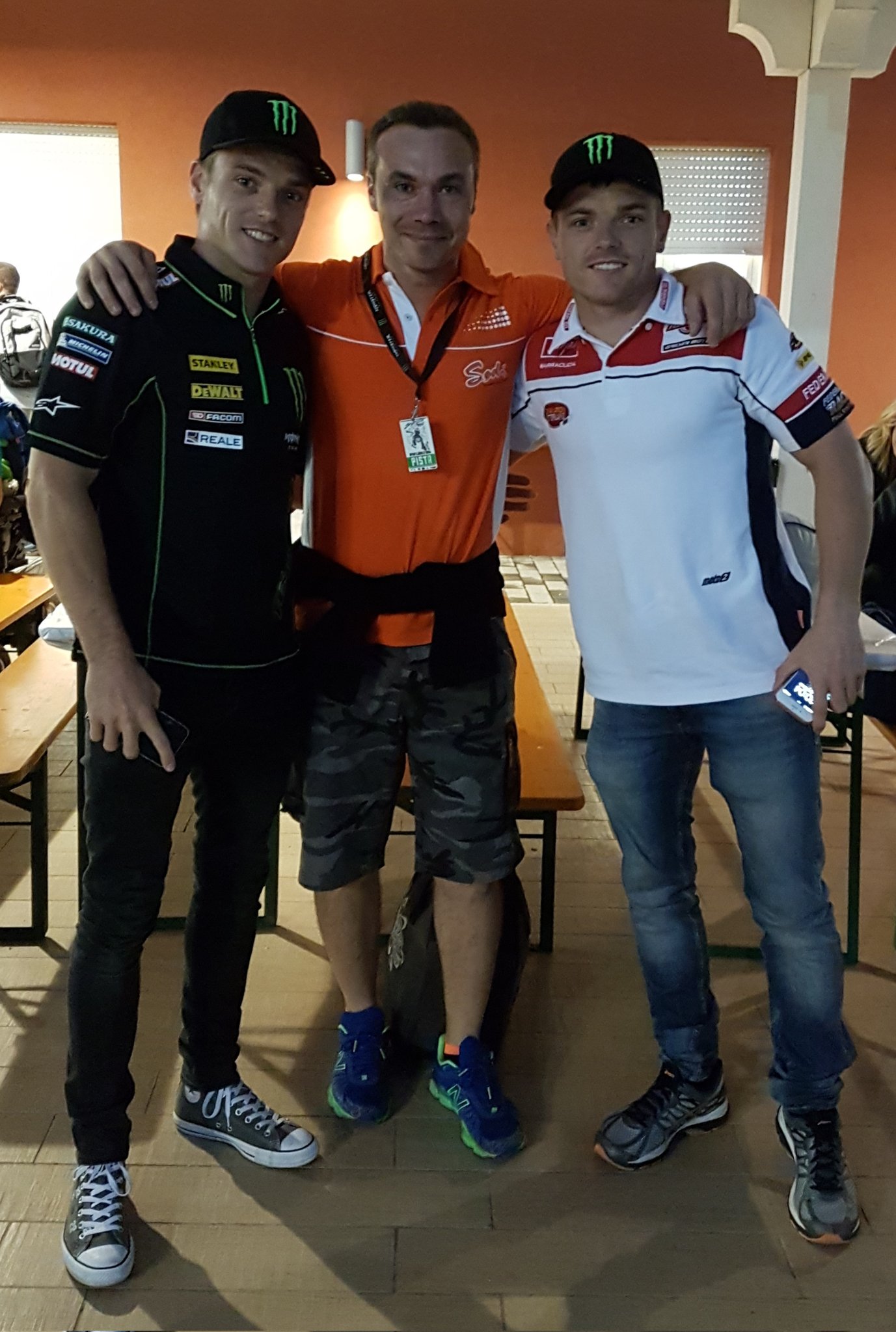 Happy 31th birthday to the twins Sam & Alex Lowes!  