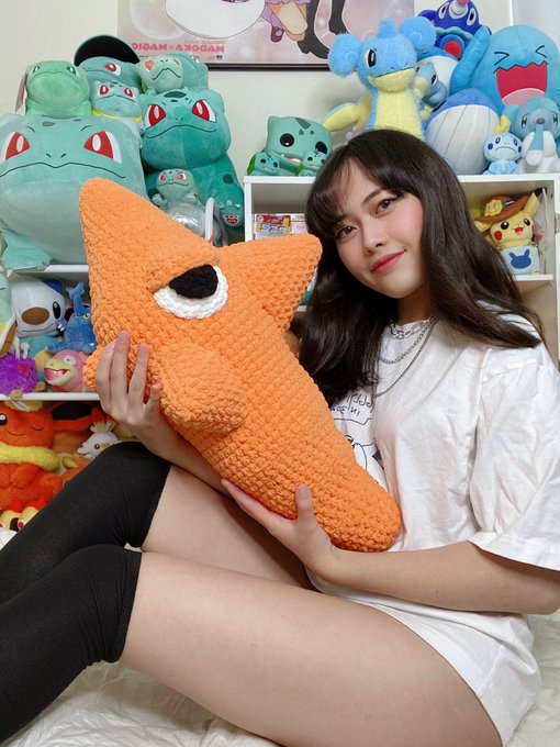 Watch erika 🐜's leaked NSFW photo on TwXstars