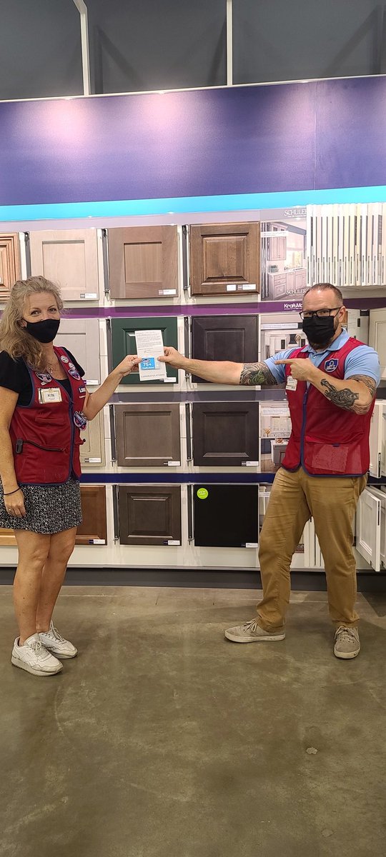 CONGRATS!! To Kim in Appliances!
She's the recipient of the Silver Credit Award! She's gotten over 75+ credit apps so far this year ! <a href="/Curt_Byrum/">Curt Byrum</a> @LauraG813R1 <a href="/BlueBoxR1/">@BlueBoxR1</a> <a href="/MelindaCounts/">Melinda R. Counts</a>