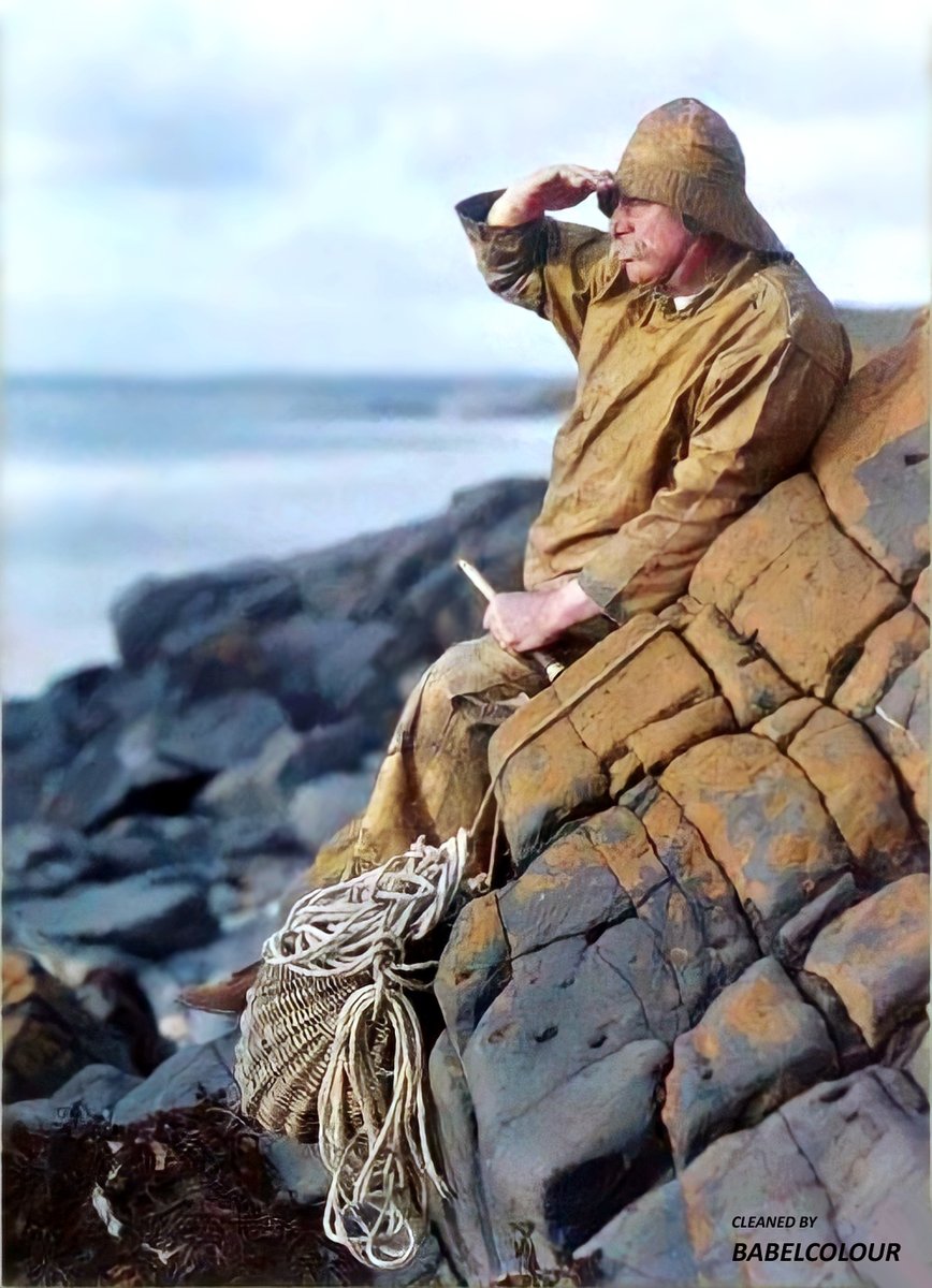 On the rocky coast of Brittany, 111 years ago, a lone fisherman casts his gaze to the open sea. I have enhanced for you this wonderfully atmospheric autochrome, taken by Gustave Gain around 1910. It is original colour (not colourised).