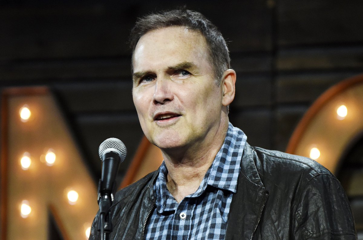 Jæja, þá er maður bara alveg mölvaður 😢 
Norm var einn eðlisfyndnasti maður allra tíma. Held ég sé búinn að horfa á ca. þúsund klukkutíma af honum á YouTube. Gleðigjafi og eðalsál. #ripnorm