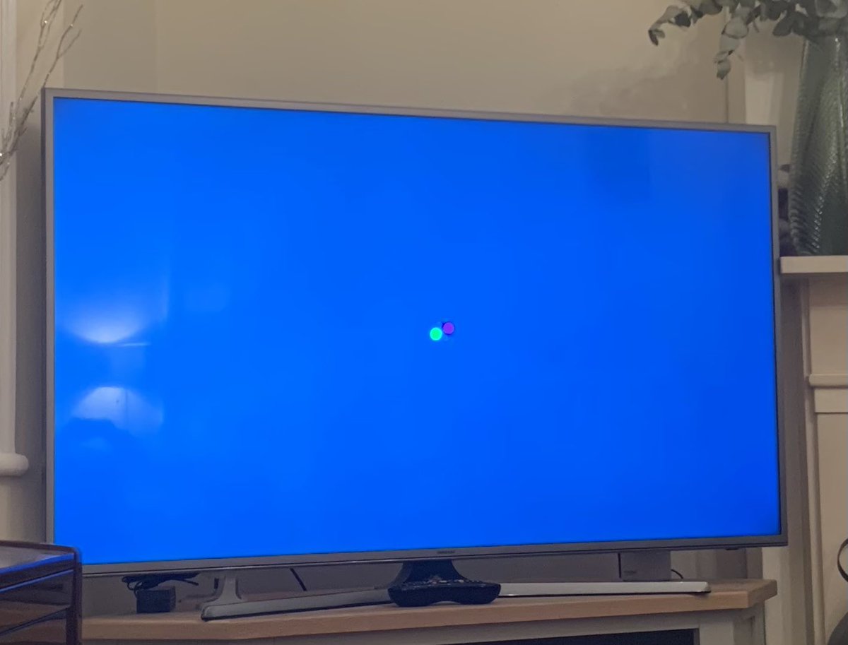 zafnoor's tweet photo. My @NOWTV_It app on my tele won’t work , can I have my money back ? https://t.co/Y58oUCwVT7