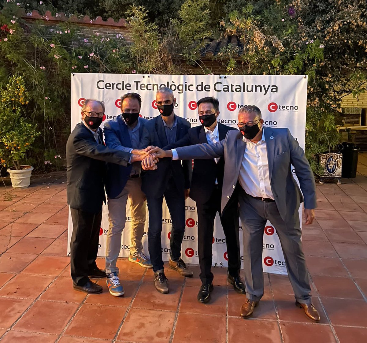 🚀 Comencem! Les empreses sòcies patrones del Cercle Tecnològic es reuneixen amb <a href="/davidferrerc/">David Ferrer i Canosa🎗</a> per afrontar els reptes en la creació d’una economia digital forta i resilient.

<a href="/tic/">TIC Catalunya</a> #empreses #sectorTIC