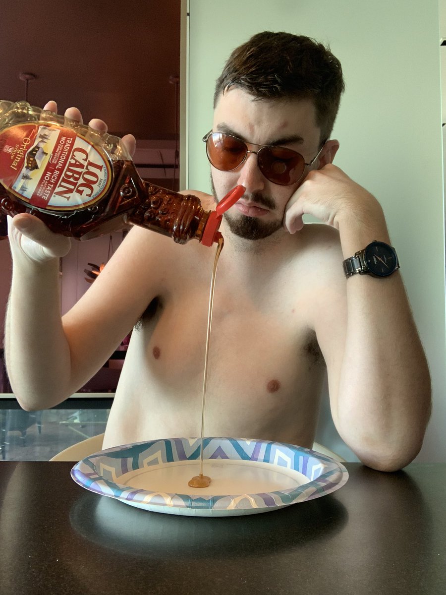 YoungMantis2's tweet photo. I’m too sexy for this syrup… I’m teaming up with Log Cabin to send 2 fans to Las Vegas for the Dolphins vs Raiders September 26th. Tag someone who’s sexy and follow @LogSyrup for an entry. Winners announced eventually. #ad https://t.co/wdSbajPYGH