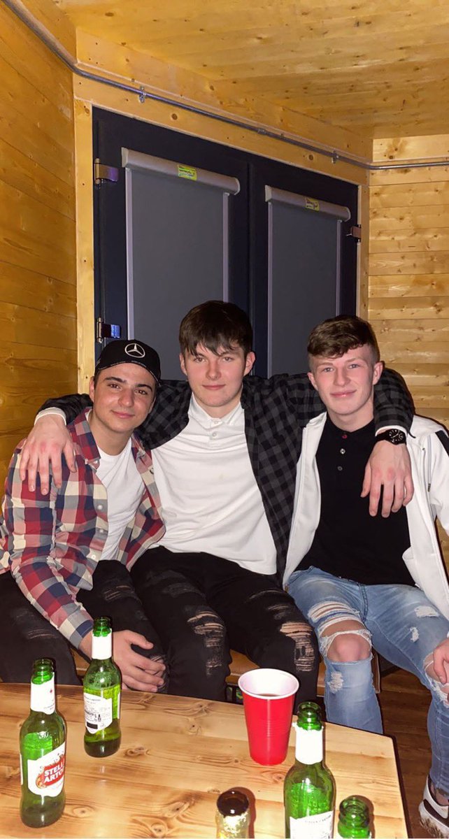 RossCow2's tweet photo. @blair_reekie1 happy birthday pal, hope you’ve hid a class day💙 https://t.co/ndcO8go8DI