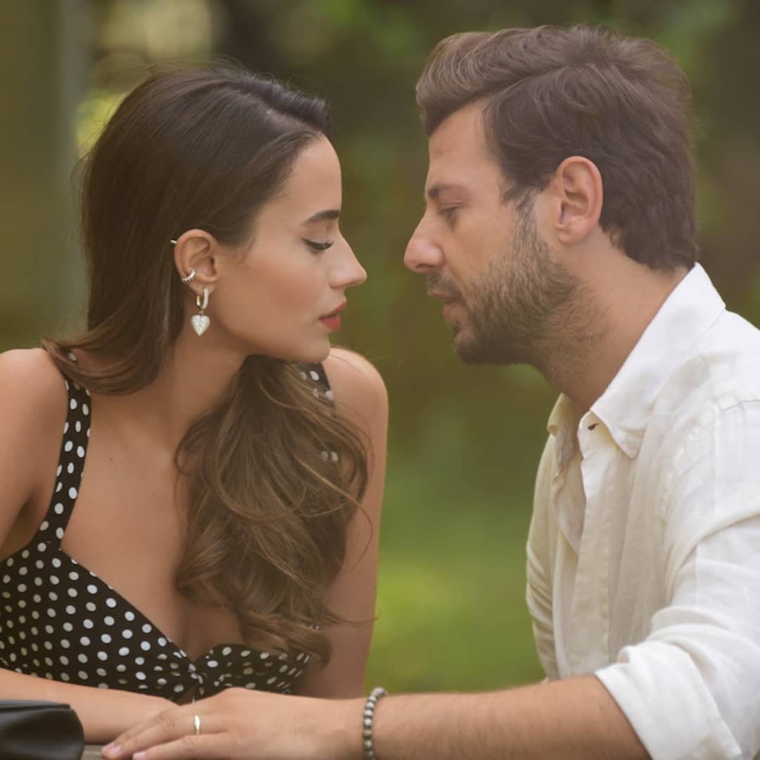 Случайная любовь дорама поцелуй. Случайная любовь дорама гэ ян. Случайная любовь 19. Умит кантарджилар сериалы. Случайная любовь 19.