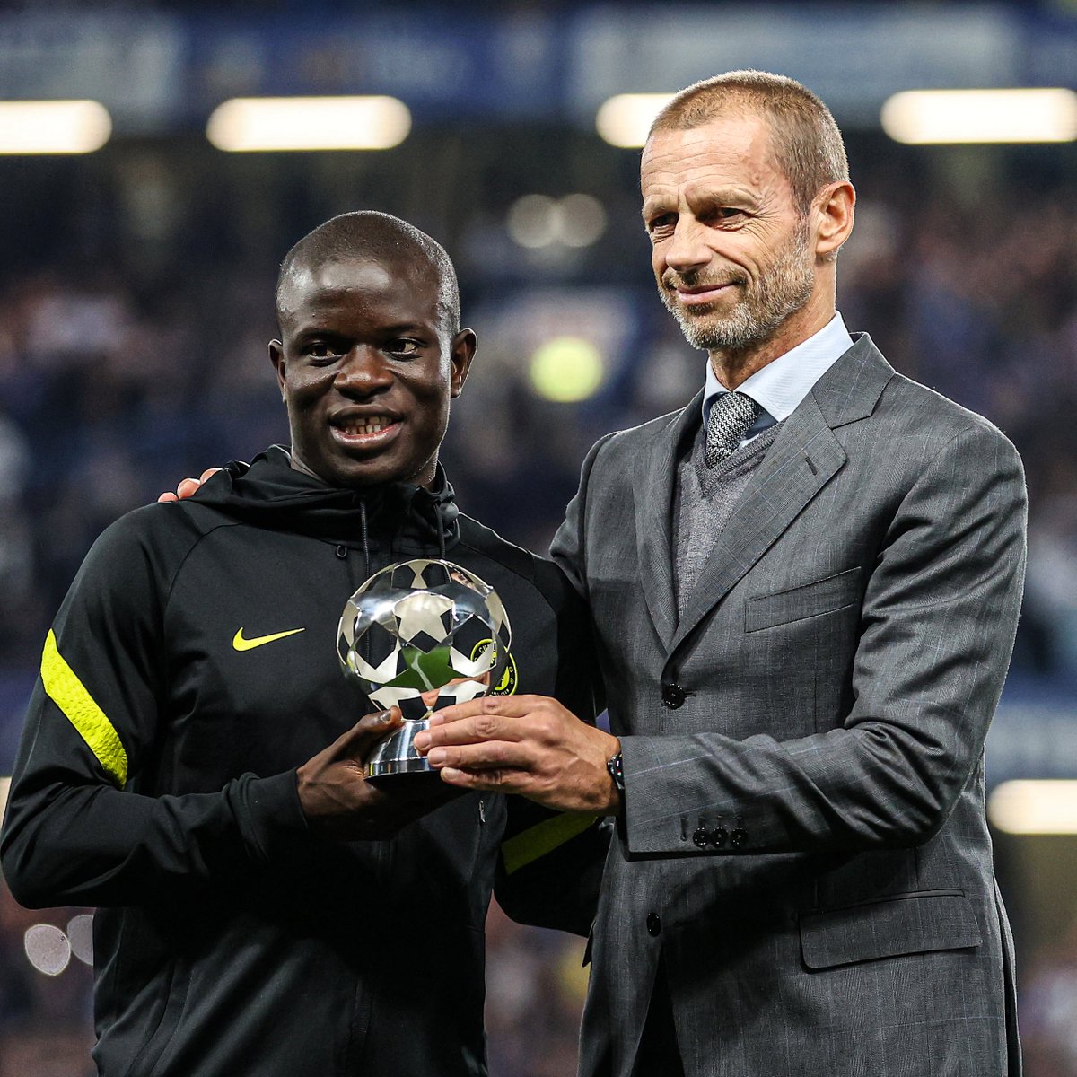 goal's tweet photo. UEFA Player of the Year ✅

UEFA Midfielder of the Year ✅

UEFA Goalkeeper of the Year ✅

UEFA Manager of the Year ✅

Chelsea collecting them all like the Avengers 💪 https://t.co/1gbDhLnaig