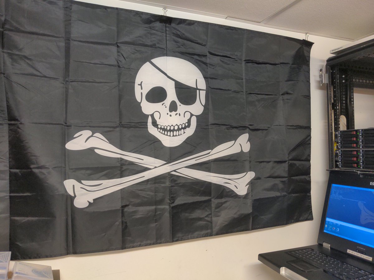 XioNYC's tweet photo. @LambdaCalculus7 ...in the #FailFactory server room, no less, where all the properly acquired, fully licensed, and service contracted hardware and software are SNAFUBAR, but all the pirated shit and hand-me-downs are 110% reliable. https://t.co/eSopGWRFvs