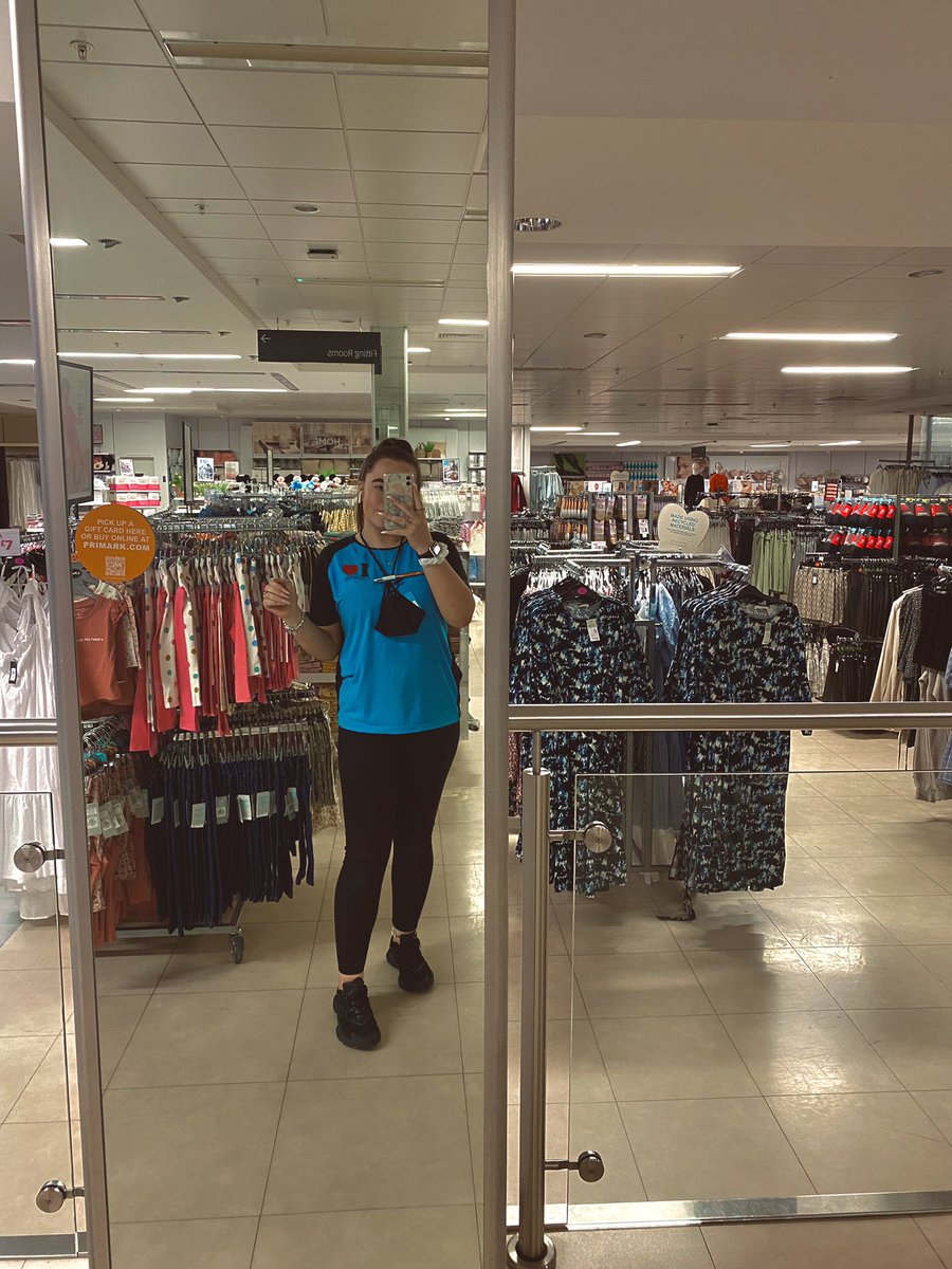 Nothing better than working when there’s no customers xo