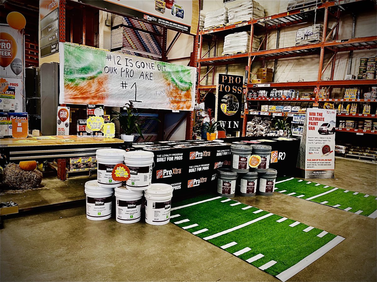 Michele Conti-Hunt tweet media