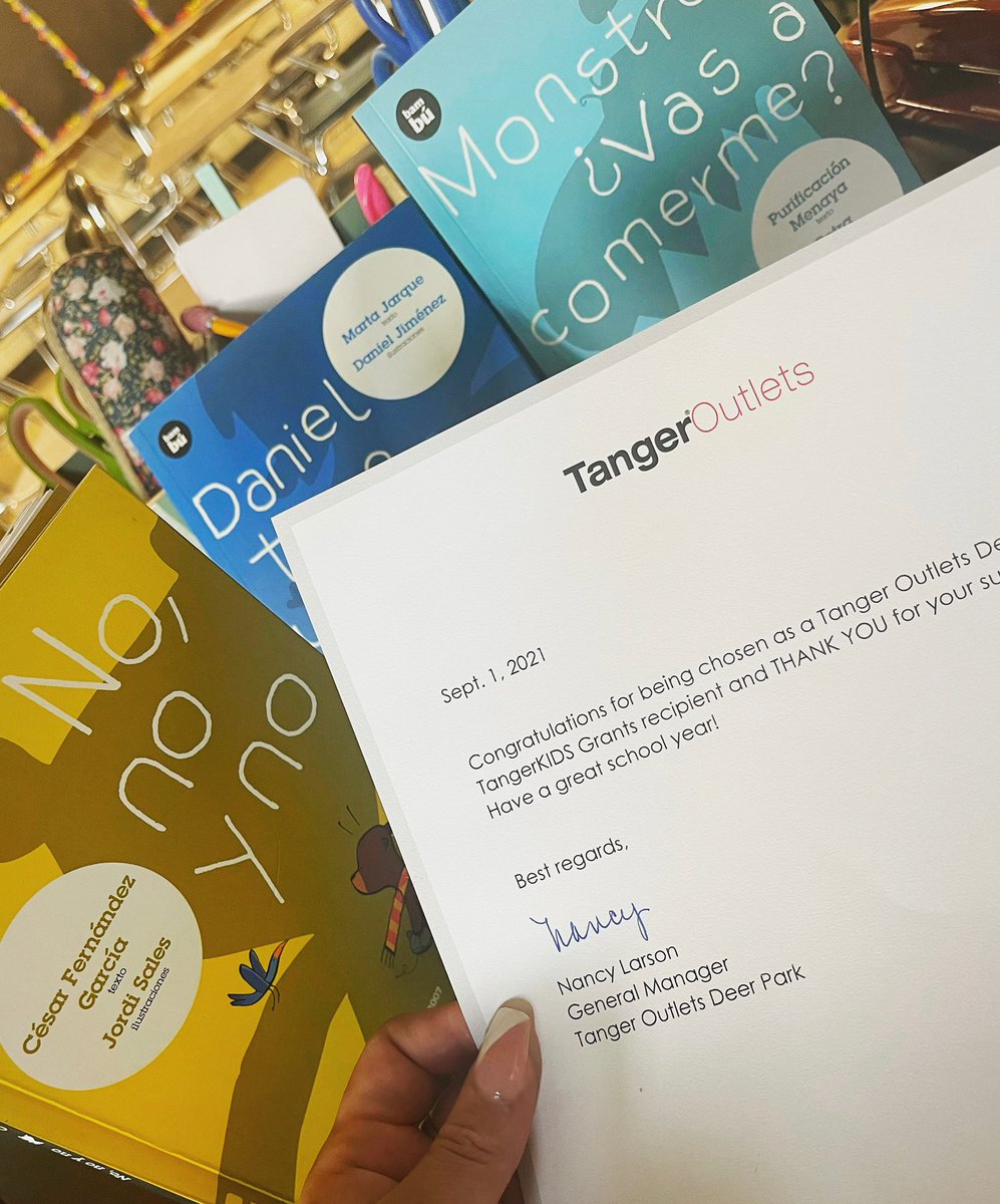 Ms_Soto_'s tweet photo. Thank you @TangerOutlets for the TangerKids grant award to start our 8th grade Spanish classroom library! 📚#bsms https://t.co/ar2rOQvkH6