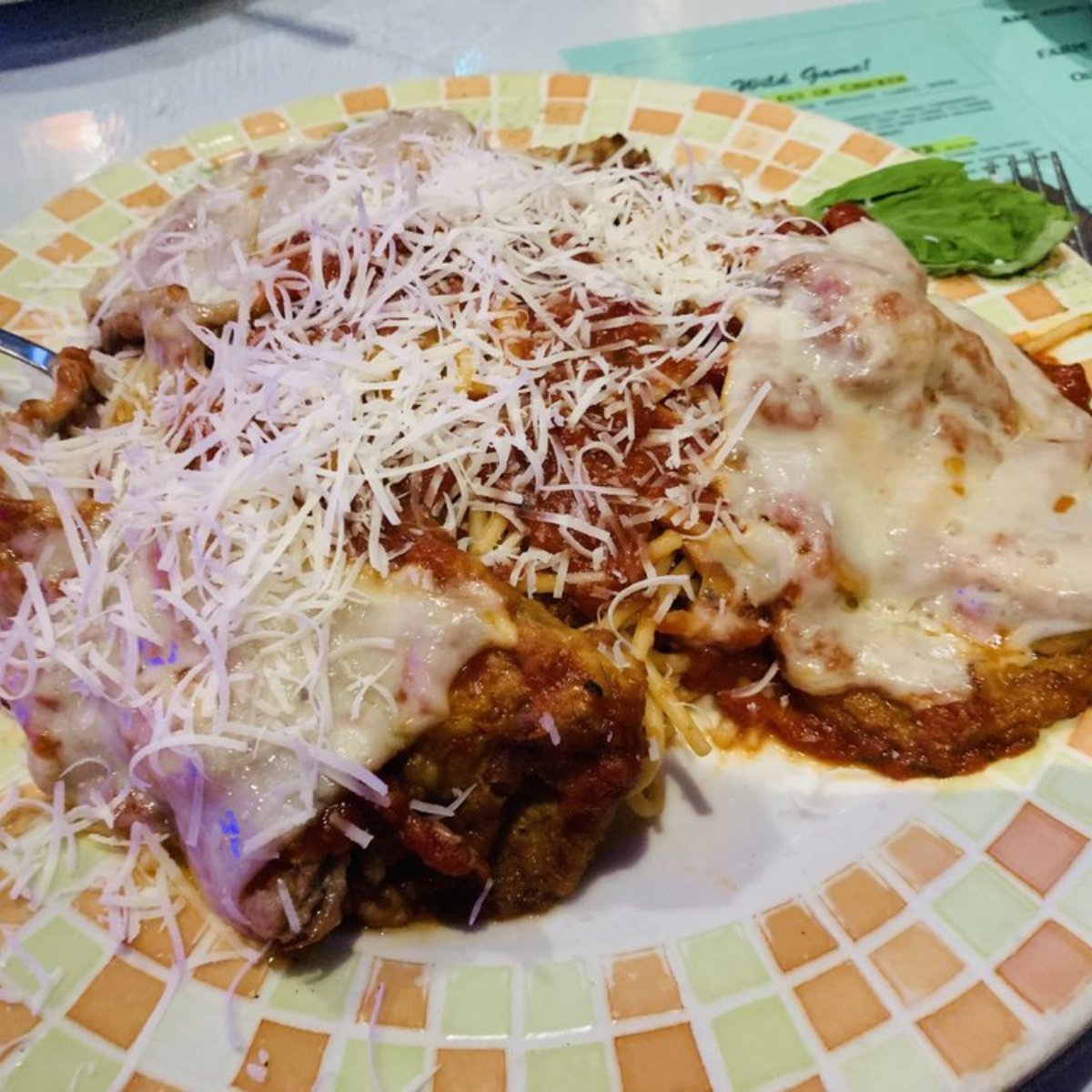 benedettoslolfl's tweet photo. If this is what's on your table, you know you're doing something right. #takeout #PatioSeating #OutdoorSeating #PianoBar #FullBar #wine #ItalianFood #FloridaFresh #FamilyOwned #ChefOperated. https://t.co/vbCkxOF9jS