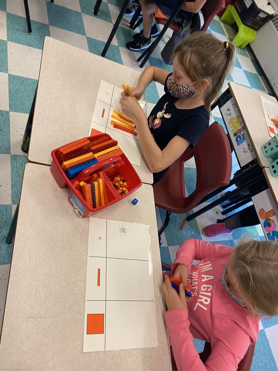 MeghanJoudrey's tweet photo. Today we talked about place value, represented numbers using base ten and challenged each other to represent in multiple ways. #mathisfun #mathmindsatwork @BerwickSchool https://t.co/eG575ccFIE