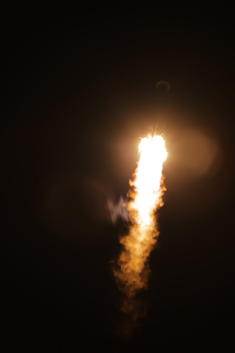 Roscosmos360's tweet photo. Some of the incredible photos taken from the #OneWeb10 launch.
Full gallery can be found here: https://t.co/npqUTrjJ0O
📸: Roscosmos https://t.co/a2OukPoyO3