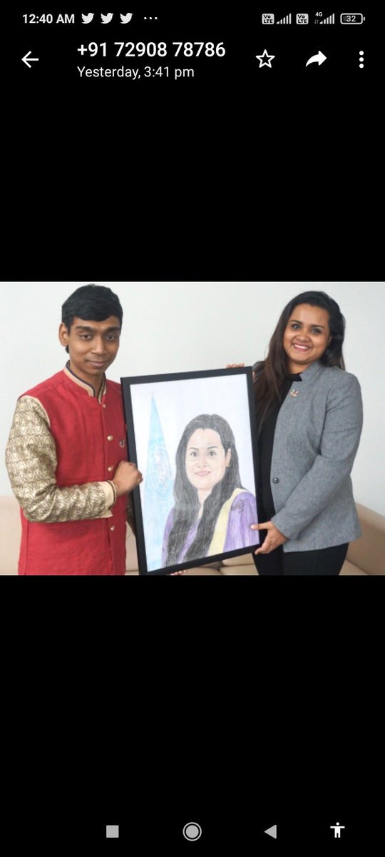 Neeraj10z's tweet photo. @apoorv_om is a first #deaf #Artist entire World who has given Artwork @UN_PGA 72nd  @MiroslavLajcak  73rd @mfespinosaEC @CIJ_ICJ 15 Judges Make incredible panting @UNSG @KofiAnnan &amp; @BanKiMoonUNSG Dy SG @AminaJMohammed @IMOHQ SG #KitackLim 
@UNESCO DG #IrinaBokova
@UNYouthEnvoy https://t.co/5X8uxhKFne