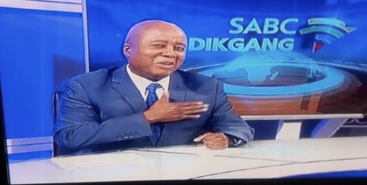015KeGae's tweet photo. Today we appreciate one of the best newsreader Easy Matjila 💐 A Living Legend ♥️✊🏽 https://t.co/RQZXueD2M8