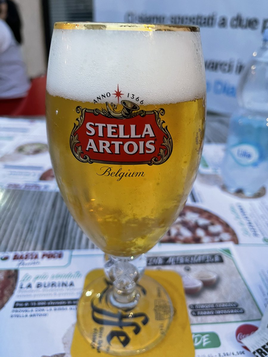 JomzzAlcala's tweet photo. Stella Artois beer https://t.co/C1EvoUJ04j