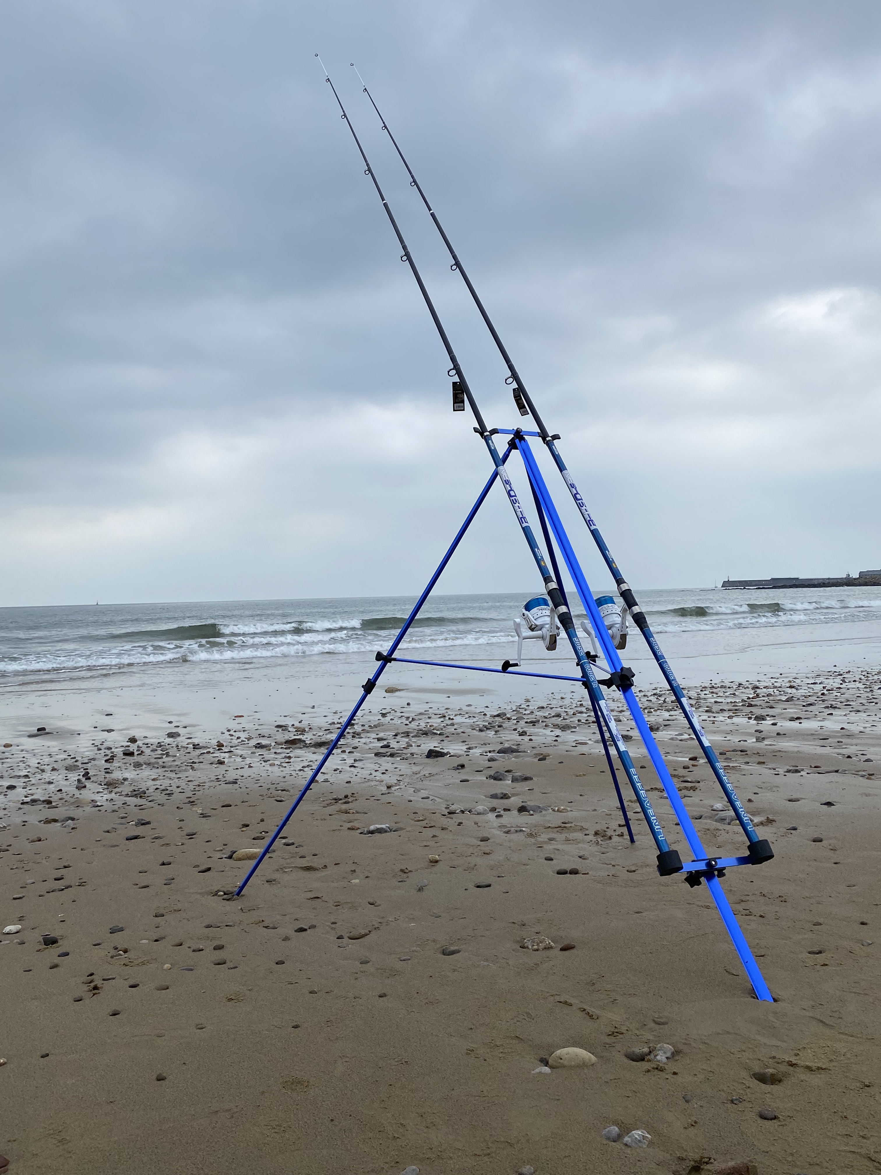 1 x 14FT Beach Caster Sea Fishing BLUE Ocean Rod 1 x Shizuka 7000 SEA Reel 