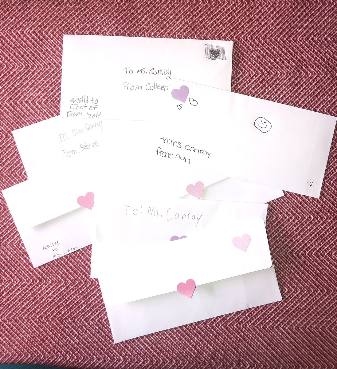 What an amazing second day back at <a href="/MAELS63/">MAELS</a>! Thank you <a href="/DOEChancellor/">Chancellor Kamar H. Samuels</a> and <a href="/DrMarionWilson/">Dr. Marion Wilson</a> for engaging in our lesson around writing letters to build community and connection. Our students were so excited to see you!  💌⭐️ @SIBOD31