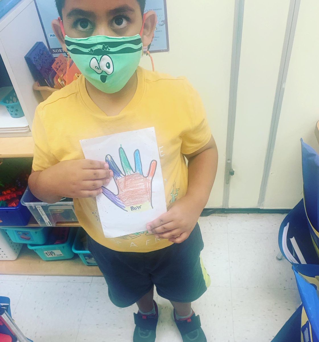 unitycharter's tweet image. The kindergarten Honey bees completed their classroom guidelines today! Instead of signatures we traced each of their hands and they decorated them ☺️🐝🙌🏼