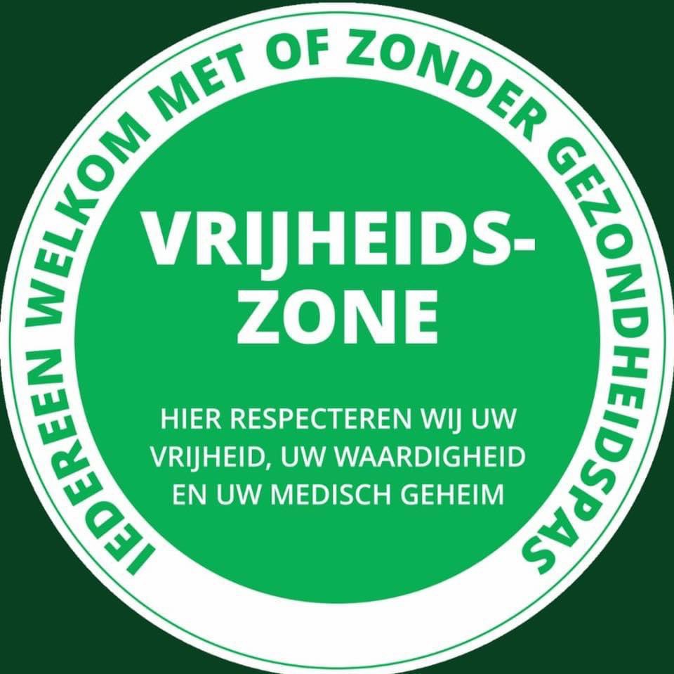 thierrybaudet's tweet photo. De enige plekken waar ik nog kom. De plekken waar ze deze sticker op de deur / etalage / ingang hebben geplakt. #FVD https://t.co/EZ778MvGTs