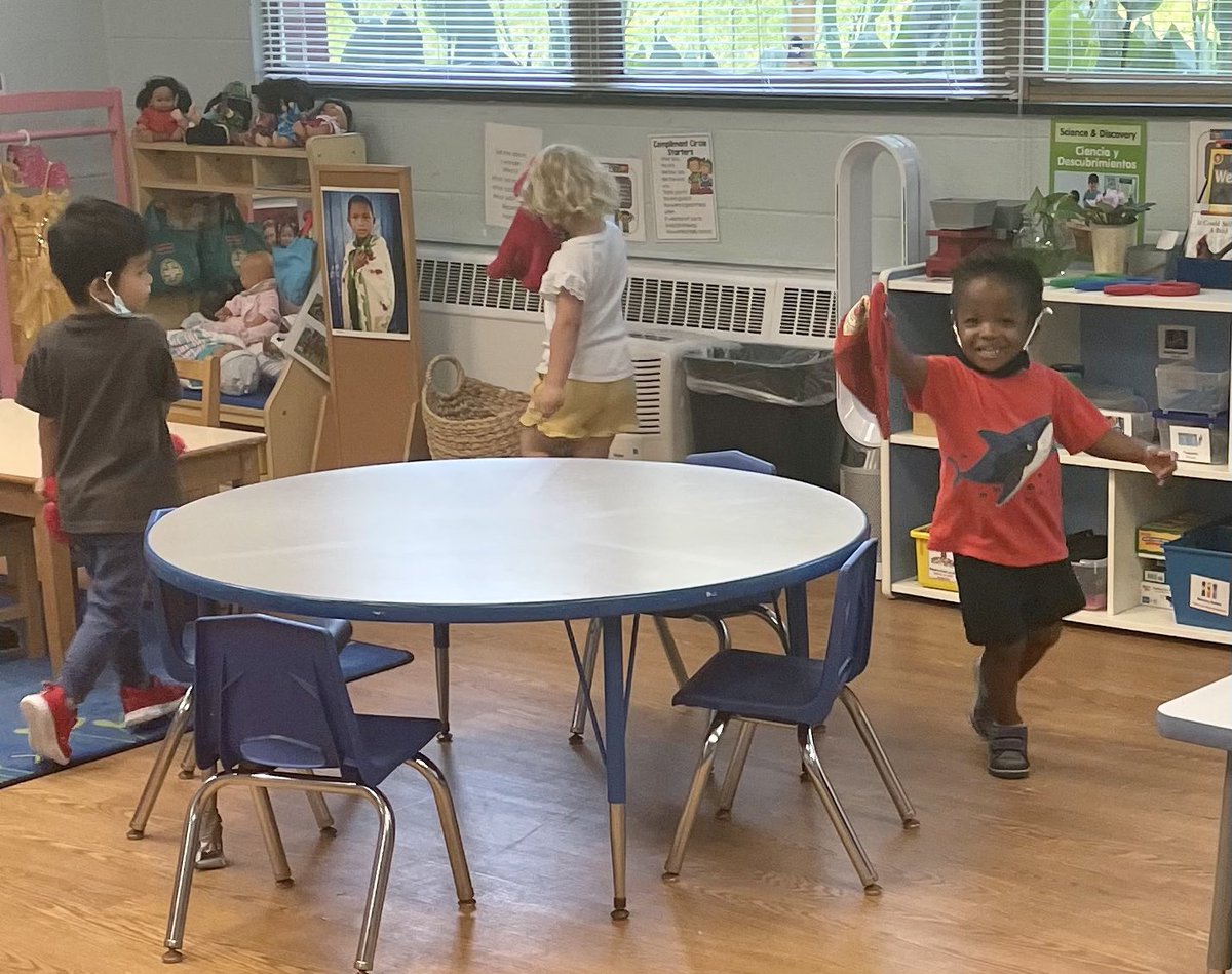 MainStreetCDC's tweet image. When they are on the hunt: “Find something red!”    Play IS Learning! #earlychildhoodeducation #preschool #preschoolteacher #ece