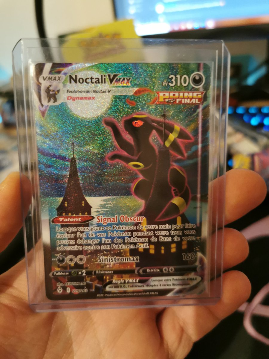 BakaNeme's tweet image. Une display entière ouverte avec ma femme hier, et on ne regrette pas de l'avoir ouvert 😍💯
#evolutionceleste #eb07 #Pokemon