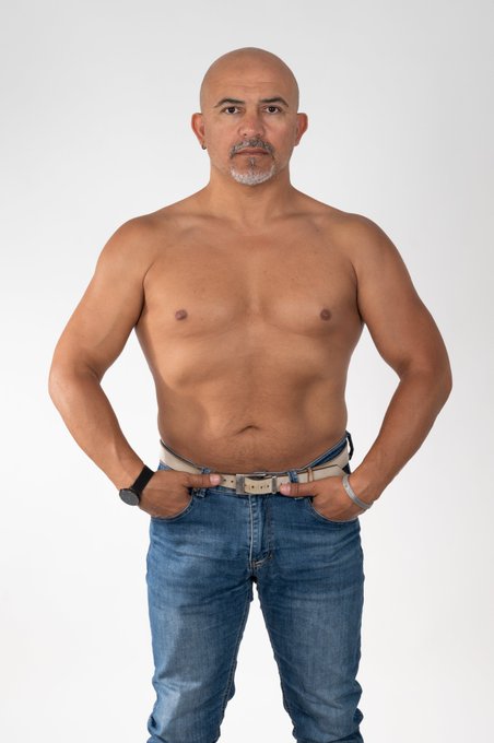 https://t.co/0KXquPfXfF<a href="/tag/muscles"class="tags"><span>#muscles</span></a><a href="/tag/macho"class="tags"><span>#macho</span></a>