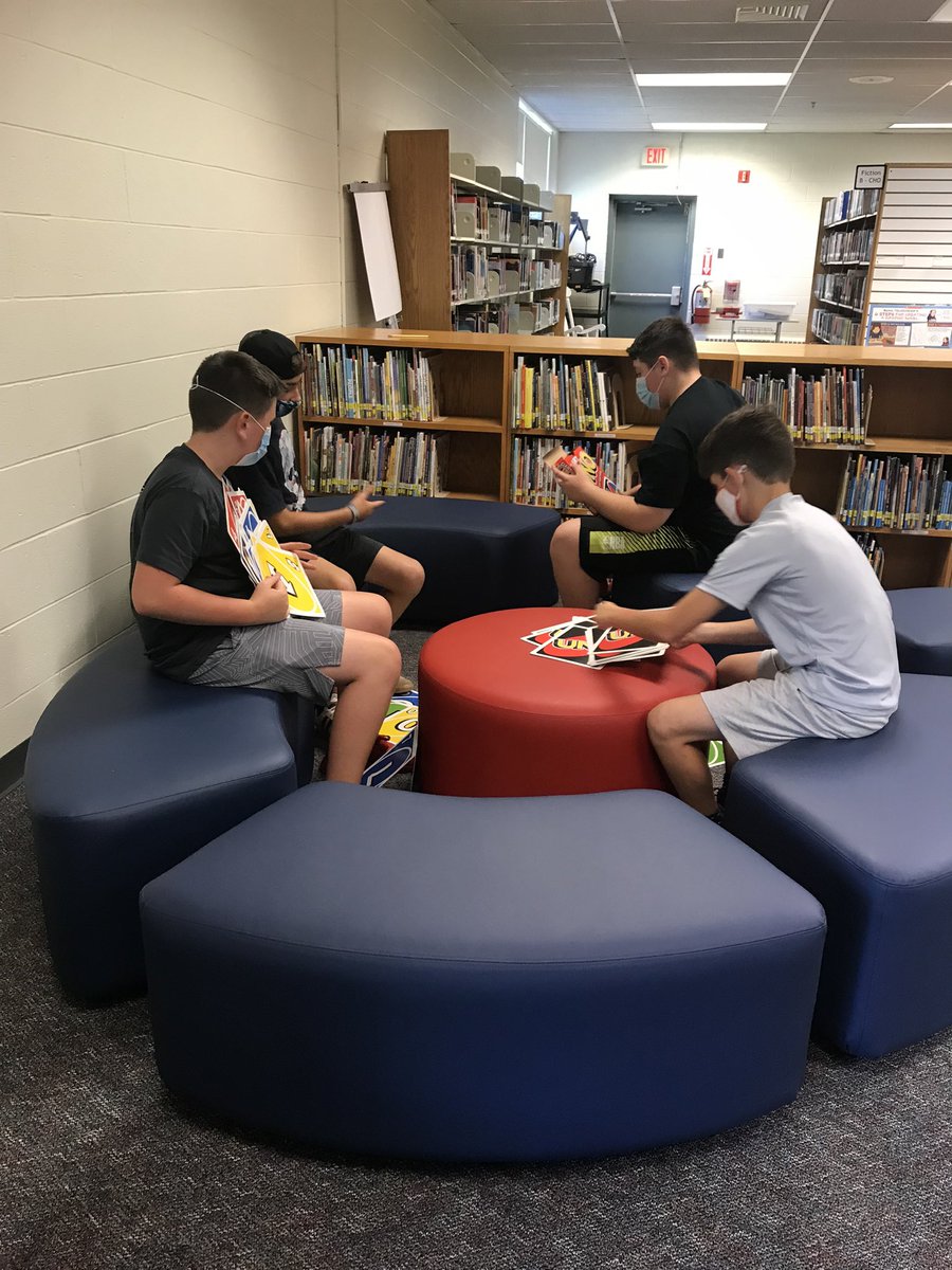 lderrymslibrary's tweet photo. @Londonderry_lms storm time in the library today, puzzles and games! Students enjoyed the games and new furniture in our space! #students #lderrylearns https://t.co/tVkvbEYuYf