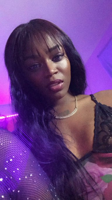 Do you have any fetishes ?? https://t.co/rgvxGaBfsx<a href="/tag/onlyfansgirl"class="tags"><span>#onlyfansgirl</span></a>