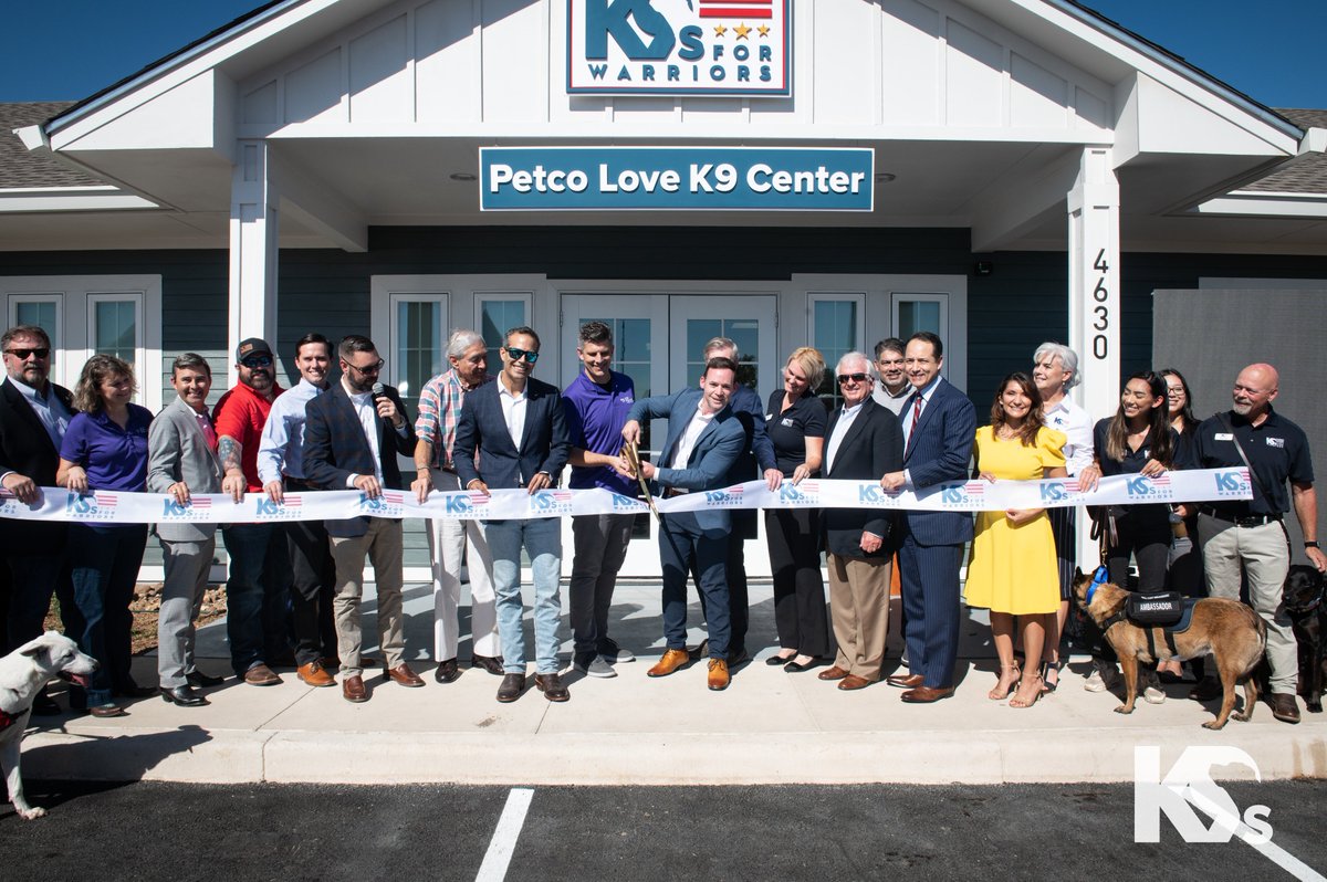 ebleysa's tweet image. Thrilled for our clients @k9sforwarriors on opening their new TX HQ in San Antonio today! @TheKaufmanGroup @District8Manny
