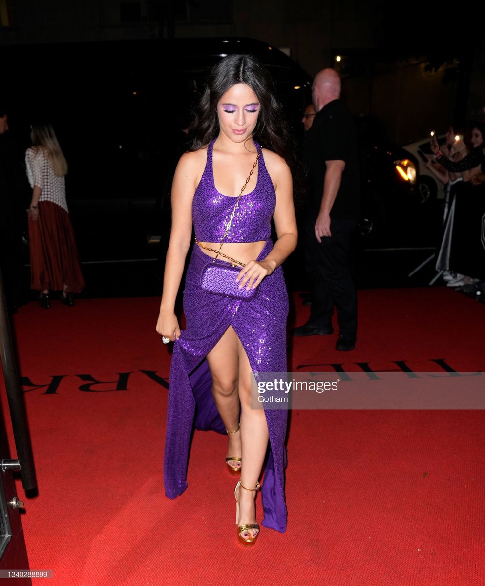 MediaTCD's tweet photo. Camila Cabello arriving at her hotel yesterday after the #1 #MetGala 

#CAMILAMetGala https://t.co/3tpjcFCaoR