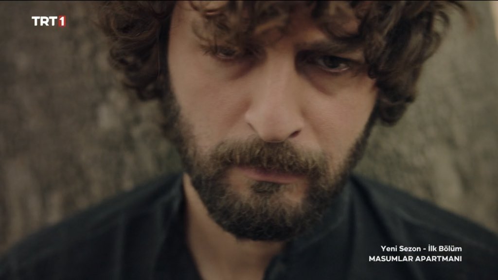 istesudeee's tweet photo. bu sahne bana cok agir geldi
#MasumlarApartmanı https://t.co/NQrK6rw6cp