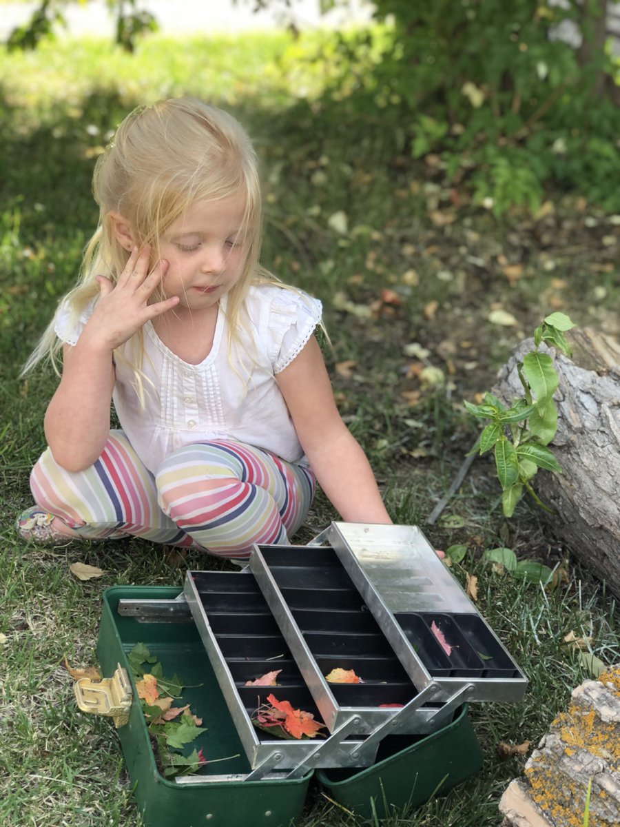 #kindergartentreasures A tackle box of treasures!@EJSMSchool