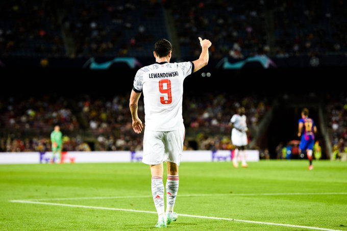 FCBayernAr's tweet photo. الوضع روقان! 👍

#دوري_الأبطال #برشلونة_بايرن https://t.co/j4t7joeQe9