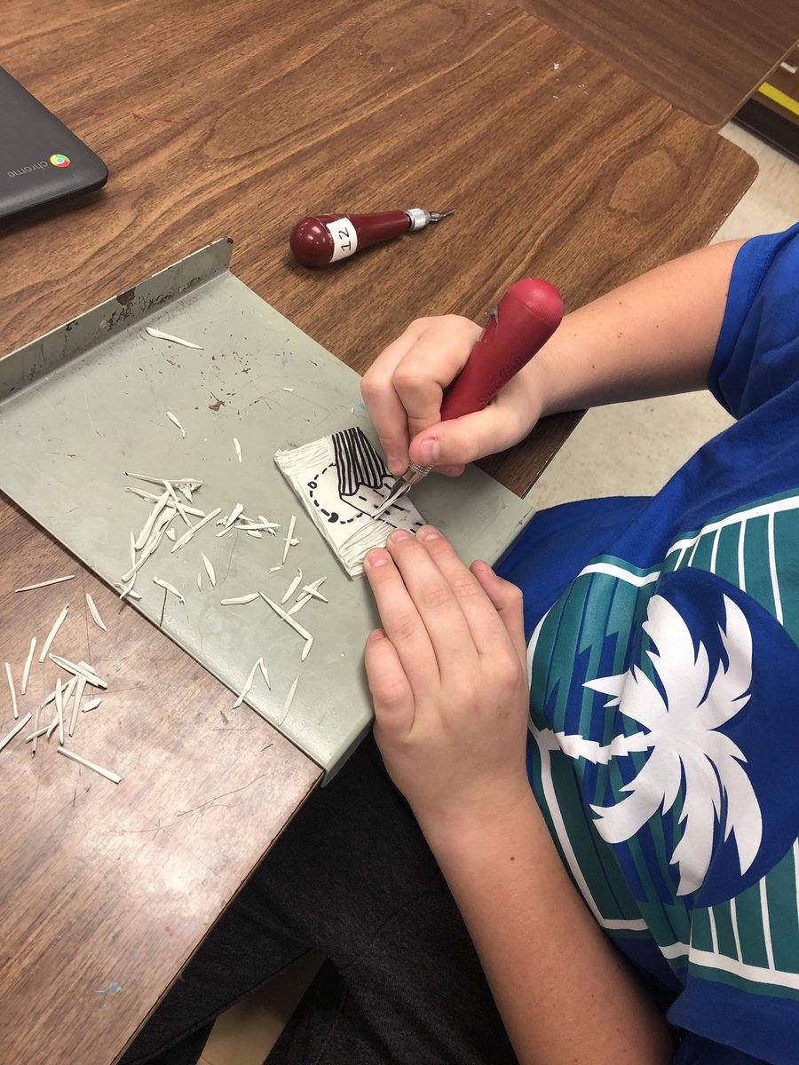 tjhsart's tweet photo. We are sooooooooo excited about this Linoleum Printmaking mini-project!!! These students took to carving like fish in water! Students could choose anything that they wanted to carve these stamps! #linoleum #miniproject https://t.co/qcP30MbL8S