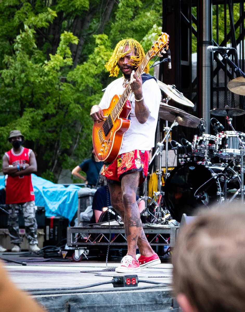 @Thundercat shot by me. @pitchforkfest let me know how I can be apart next summer #Chicago #pitchforkmusicfestival #1shotphotoz #ChicagoBased #Freelance #500px #streetphotography #pursuitofportraits #Badu #shotOnNikon