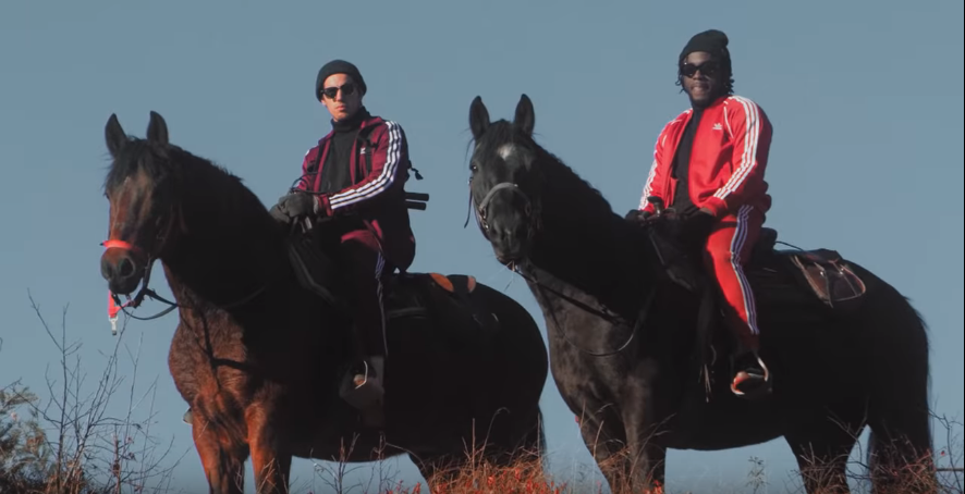 🖤Wasiu (@afrowasiu) on Twitter photo ❌Tour Bus
❌Airplane
✅Riding A Horse All Around America for
<a href="/Apashe_Music/">𝖆 𝖕 𝖆 𝖘 𝖍 𝖊</a>'s Renaissance Live Tour
Bring carrots 🤠🥕🏇🏾 yeeeee-haw ❌Tour Bus
❌Airplane
✅Riding A Horse All Around America for
<a href="/Apashe_Music/">𝖆 𝖕 𝖆 𝖘 𝖍 𝖊</a>'s Renaissance Live Tour
Bring carrots 🤠🥕🏇🏾 yeeeee-haw