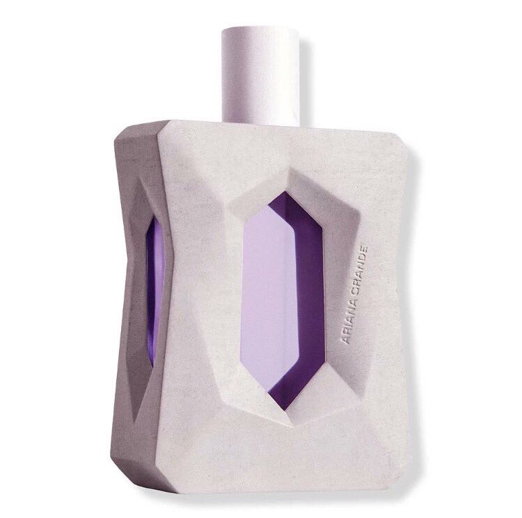 german_ariantor's tweet photo. omg! I just can't believe that Ari released 3 perfumes in 1 year/this year!πππ @ArianaGrande #ArianaGrandePerfume #ArianaGrandeFragrance #ThankUNext #ThankUNext2 #GodIsAWoman #Cloud #CloudIntense ππ ππ»π βοΈπ https://t.co/A87loyBgpX