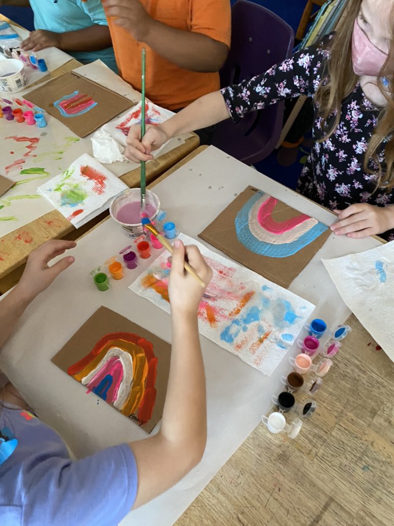 Anna's Class tweet media