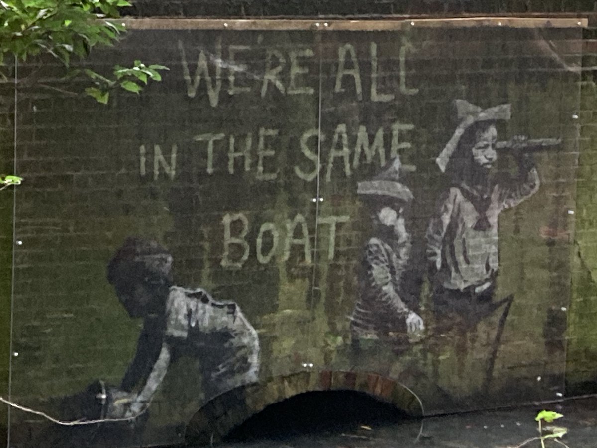 Finally got to view my first Banksy  - ‘We’re all in the same boat’ - part of his 2021 ‘Great British Spraycation’ on the East Coast at Oulton Broad.  @originaIbanksy @thesuffolkcoast @BroadsNP #banksy #suffolk #spraycation #art