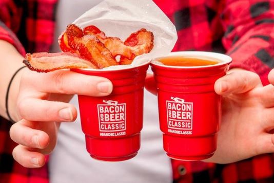 MJBrewery's tweet photo. Mark your calendars! We'll be pouring #AfricanAmber &amp; Resolution IPA at the Seattle Bacon and Beer Classic on September 25! Try 8+ bacon-inspired foods &amp; choose between 50+ craft beers &amp; ciders. 🥓🍻

https://t.co/g2WnHoj2UU

#macandjacks #beerfestival https://t.co/xZT27FP61Z