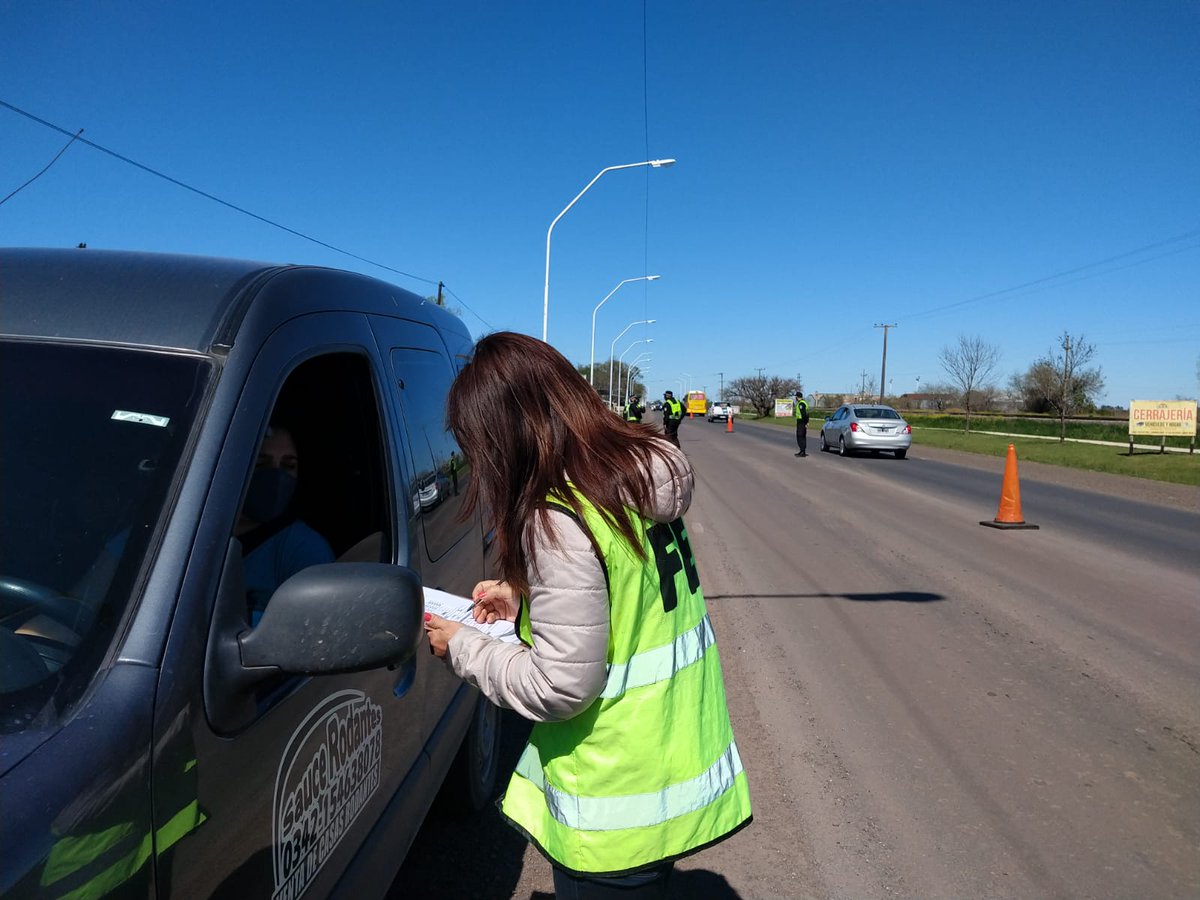 #SauceViejo. Punto de información sobre traslado seguro de niñ<a href="/s/">『S』</a>.

✅Hay un enorme vacío informativo en las familias que tenemos que saldar y escasa conciencia del riesgo que tenemos que revertir.

❤️Los niños menores de 10 años van atrás con su SRI adecuado a peso, altura y edad