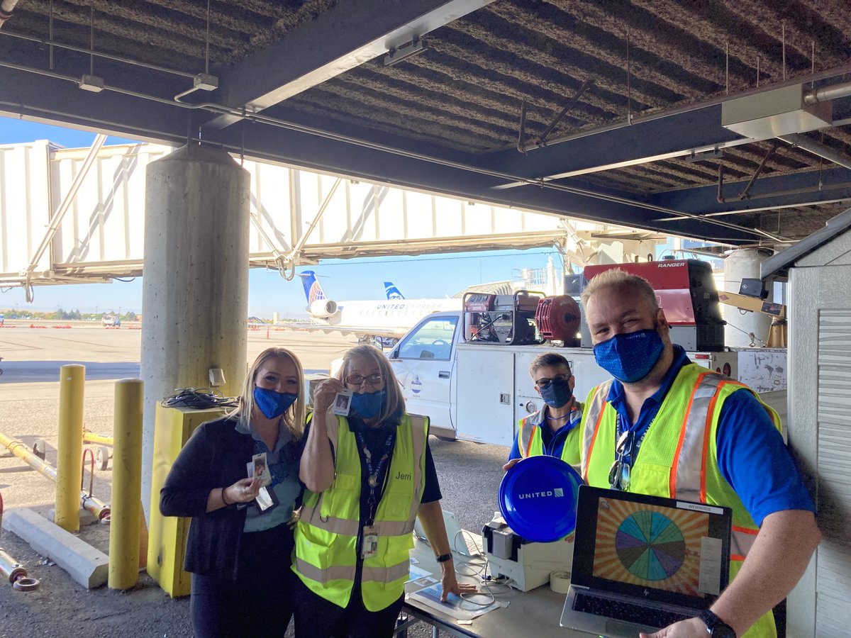 We had an amazing day with Team BOI burger burn and safety event. The wheel of safety! Was a big win along with who we work safe for. ⁦@AOSafetyUAL⁩ ⁦@Westcoastmike1⁩ ⁦@JohnK_UA⁩ ⁦@weareunited⁩ ⁦@Jmass29Massey⁩