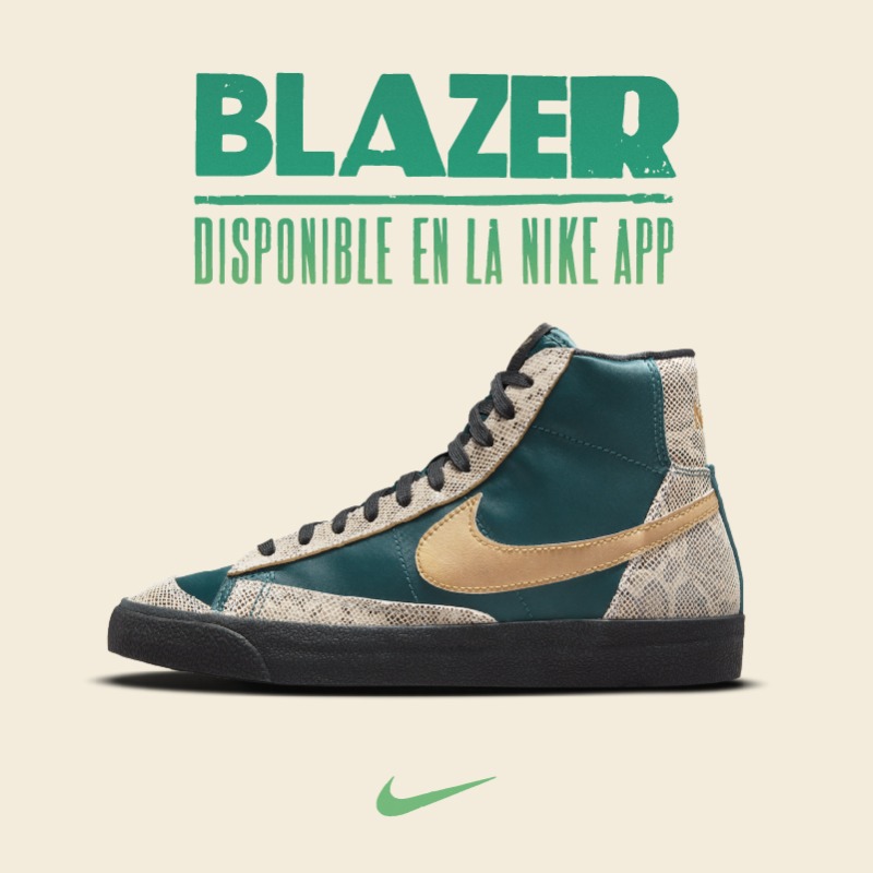 Nike's tweet photo. Celebra la belleza y el dramatismo de la vibrante escena de la lucha en México. Descubre la colección en la Nike App. #NikeLuchaLibre