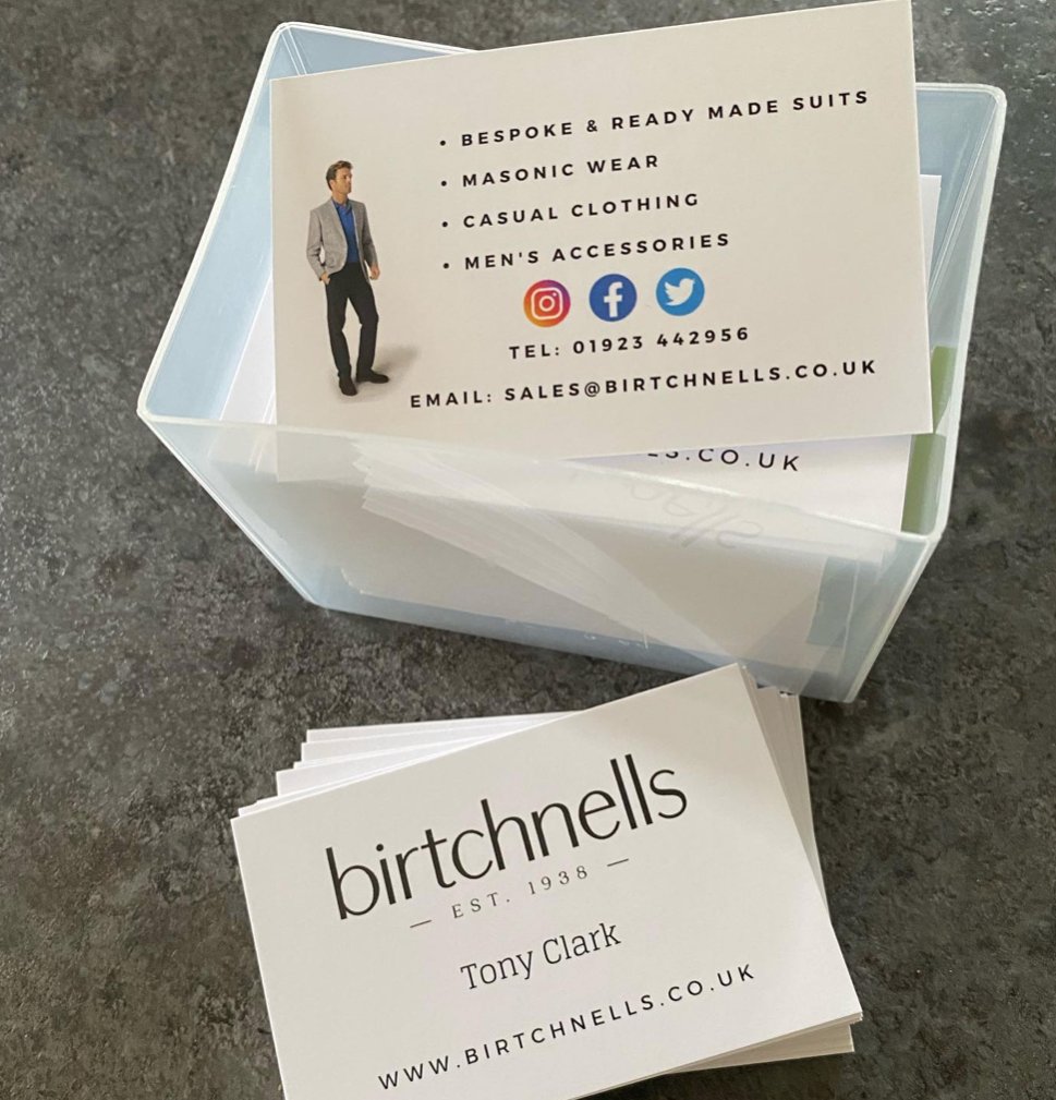 It’s been a while since I last gave out my business cards due to covid, but now we are out on the road visiting clients again.
#visitingservice #qualityclothes