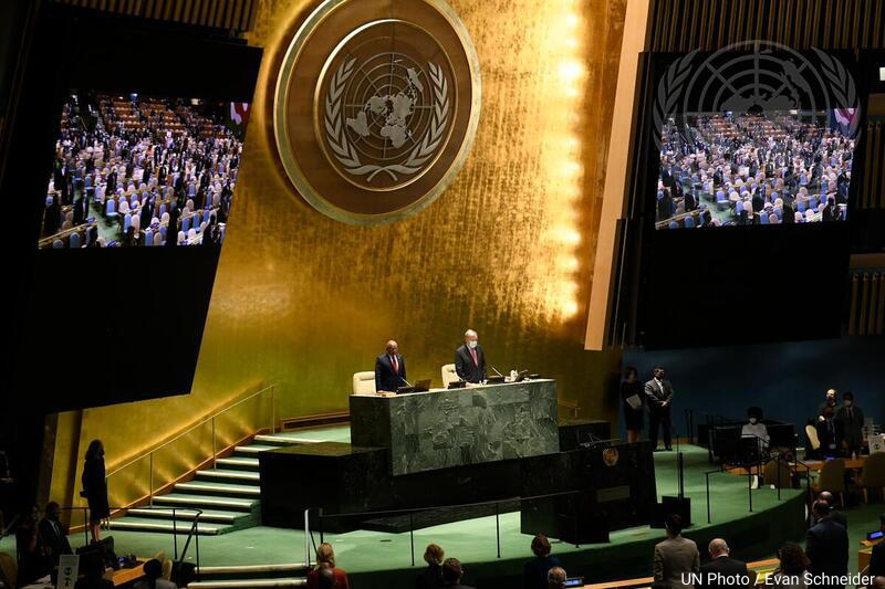 UN's tweet photo. We are here because we believe a better world is possible.
Over the next year - every day - let us keep this better world in view. Let us live & breathe our values in this Assembly & across our work.
-- @antonioguterres at opening of 76th #UNGA session. https://t.co/chZJGTJsxT https://t.co/jM52A2eO1p