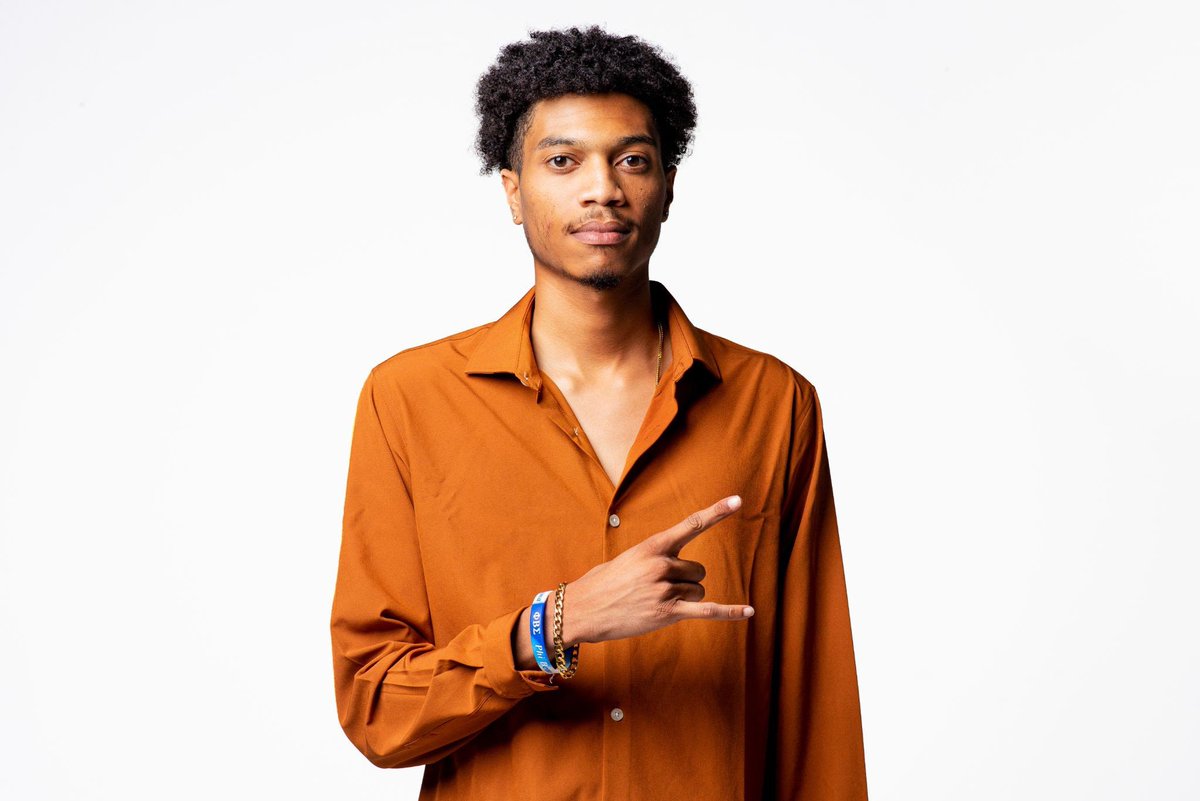 Meet Jamison Jackson, your Public Relations Co-Director! He is a senior from Jacksonville, Florida and a Fall 2019 initiate of Phi Beta Sigma Fraternity, Inc. His favorite memory with his organization is his first Charter Day with his chapter and prophytes.