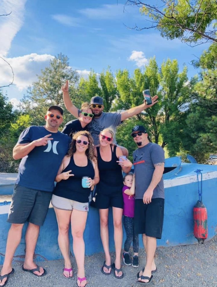 D0SiL_'s tweet photo. #IRLSQUAD 💯❤️ https://t.co/KHg0pzOQV8